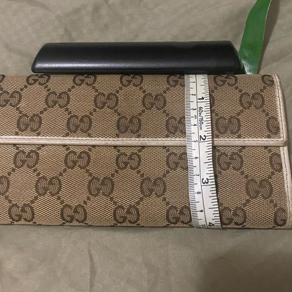 Gucci Monogram Wallet - Picture 11 of 11